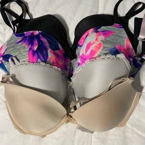VS bra bundle